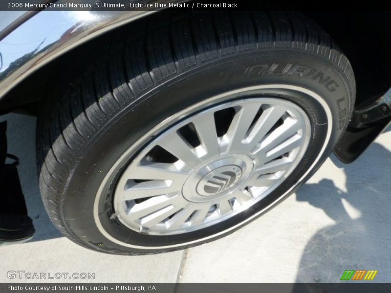 Light Ice Blue Metallic / Charcoal Black 2006 Mercury Grand Marquis LS Ultimate
