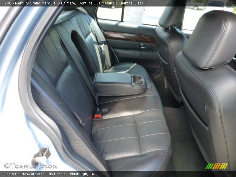 Rear Seat of 2006 Grand Marquis LS Ultimate