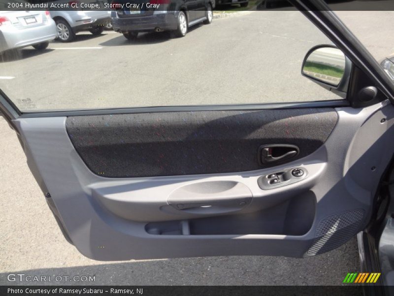 Stormy Gray / Gray 2004 Hyundai Accent GL Coupe