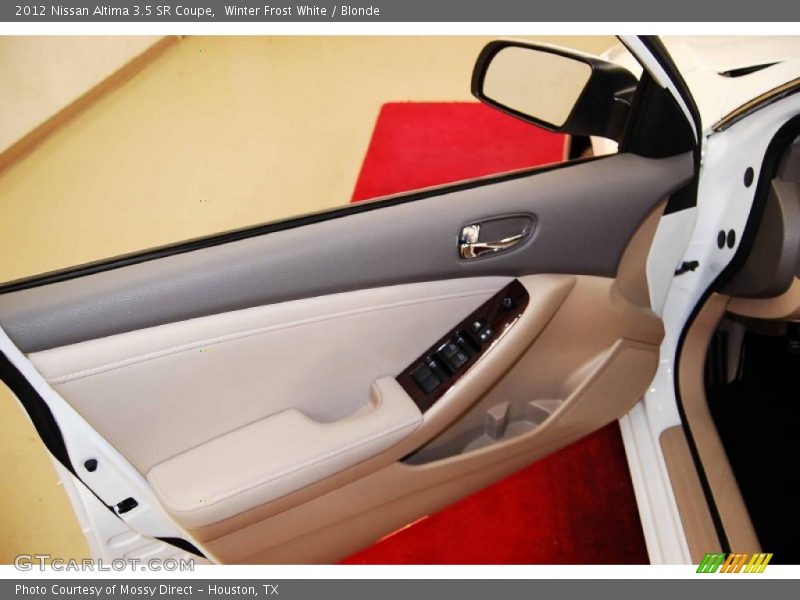 Winter Frost White / Blonde 2012 Nissan Altima 3.5 SR Coupe