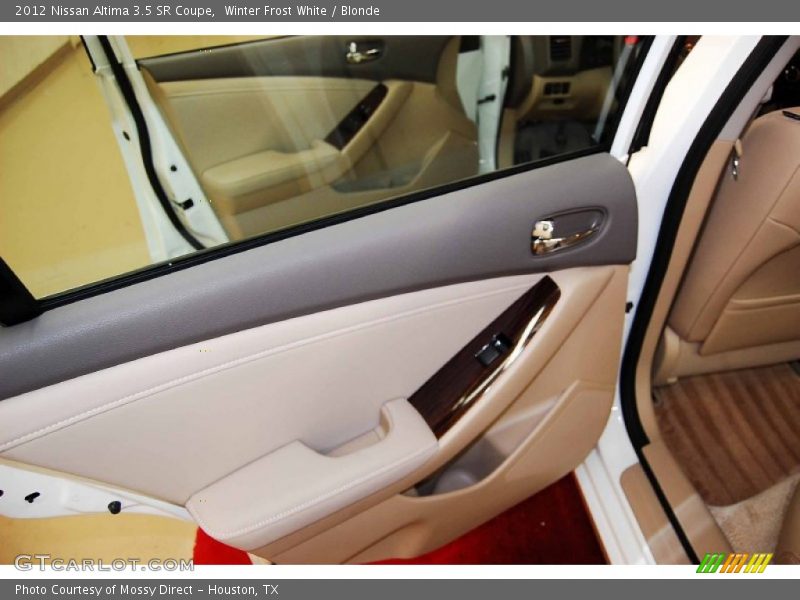 Winter Frost White / Blonde 2012 Nissan Altima 3.5 SR Coupe