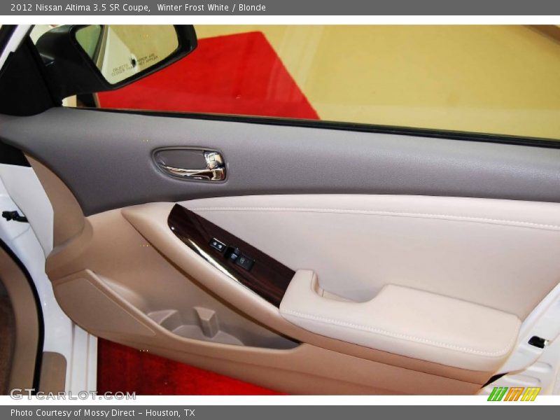 Winter Frost White / Blonde 2012 Nissan Altima 3.5 SR Coupe