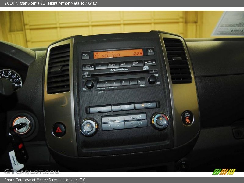 Night Armor Metallic / Gray 2010 Nissan Xterra SE