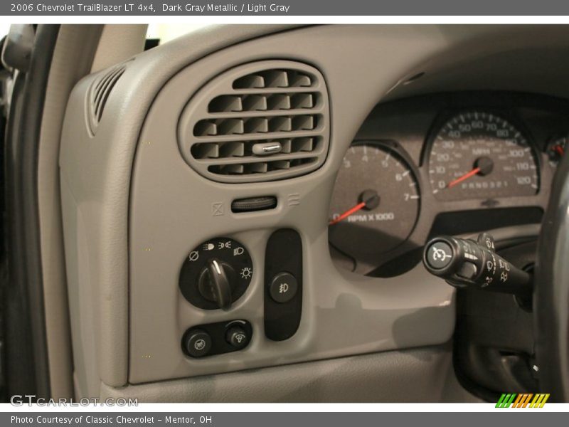 Dark Gray Metallic / Light Gray 2006 Chevrolet TrailBlazer LT 4x4