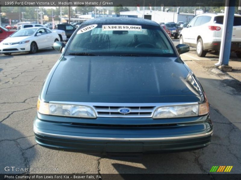 Medium Willow Metallic / Green 1995 Ford Crown Victoria LX