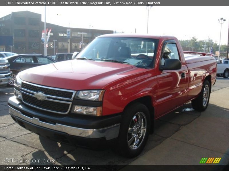 Victory Red / Dark Charcoal 2007 Chevrolet Silverado 1500 Classic Work Truck Regular Cab