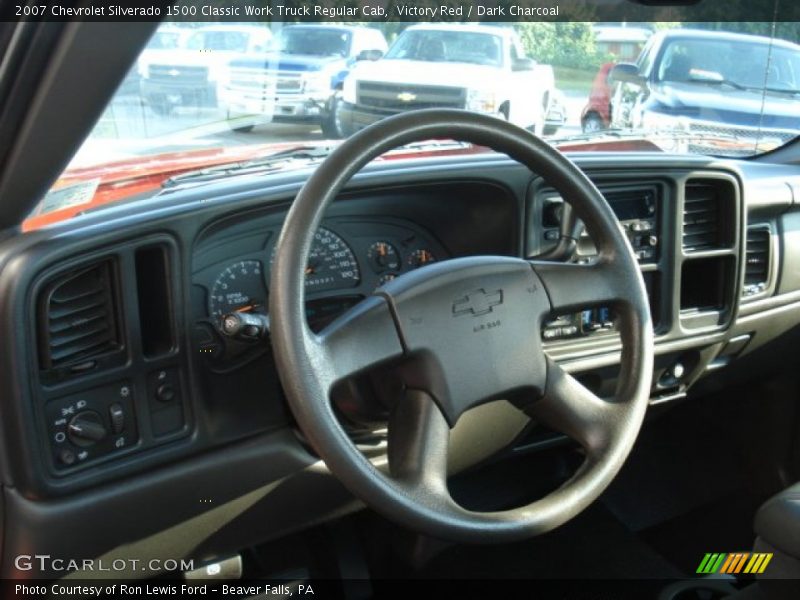 Victory Red / Dark Charcoal 2007 Chevrolet Silverado 1500 Classic Work Truck Regular Cab