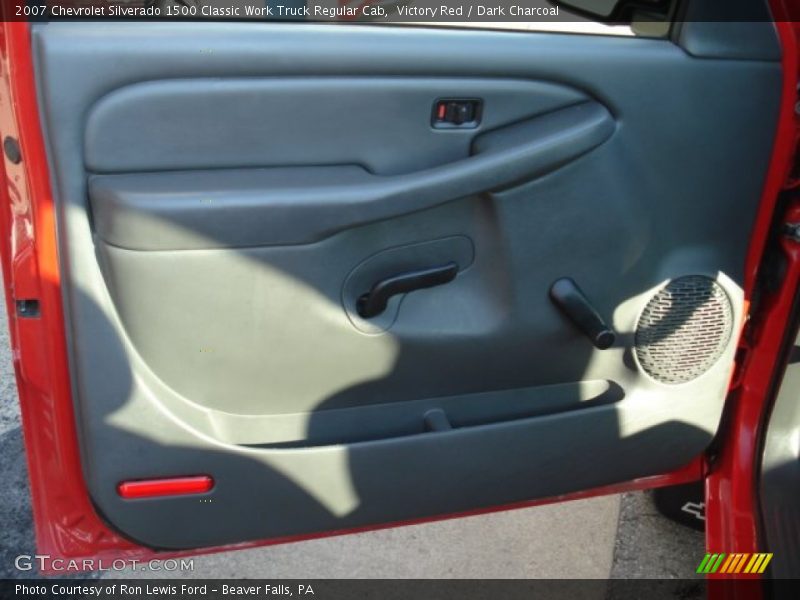 Victory Red / Dark Charcoal 2007 Chevrolet Silverado 1500 Classic Work Truck Regular Cab