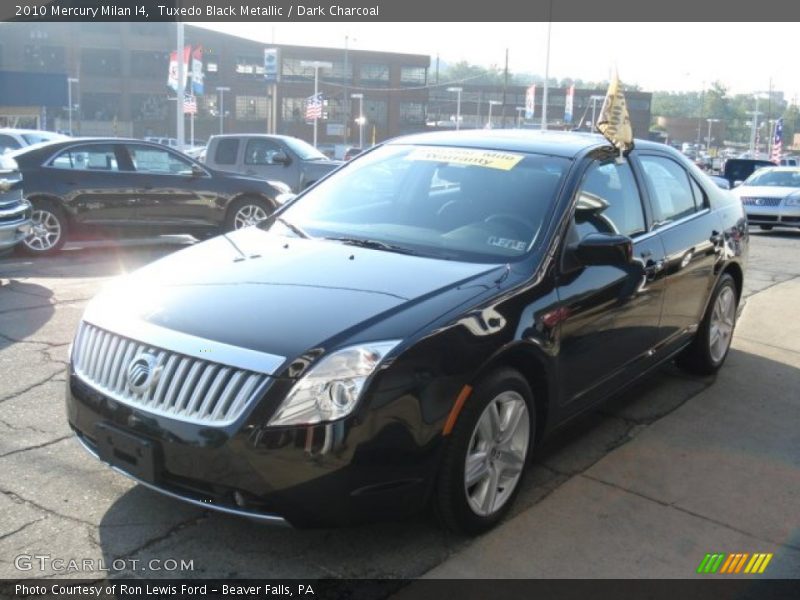 Tuxedo Black Metallic / Dark Charcoal 2010 Mercury Milan I4