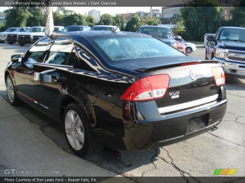 Tuxedo Black Metallic / Dark Charcoal 2010 Mercury Milan I4