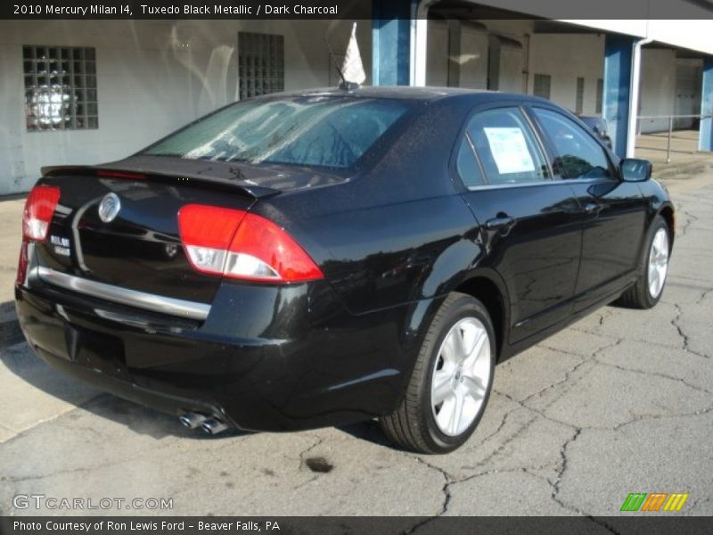 Tuxedo Black Metallic / Dark Charcoal 2010 Mercury Milan I4
