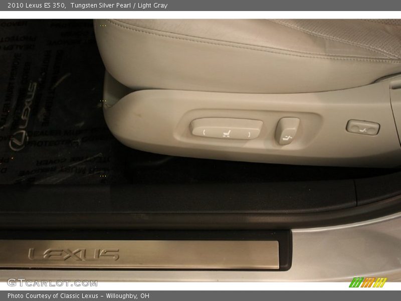 Tungsten Silver Pearl / Light Gray 2010 Lexus ES 350