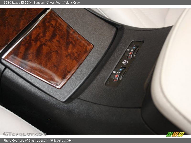 Tungsten Silver Pearl / Light Gray 2010 Lexus ES 350