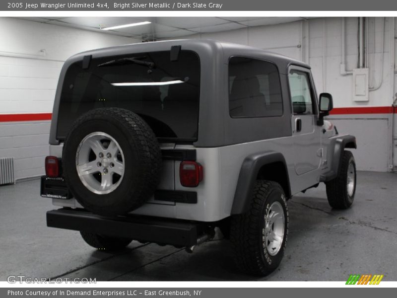 Bright Silver Metallic / Dark Slate Gray 2005 Jeep Wrangler Unlimited 4x4
