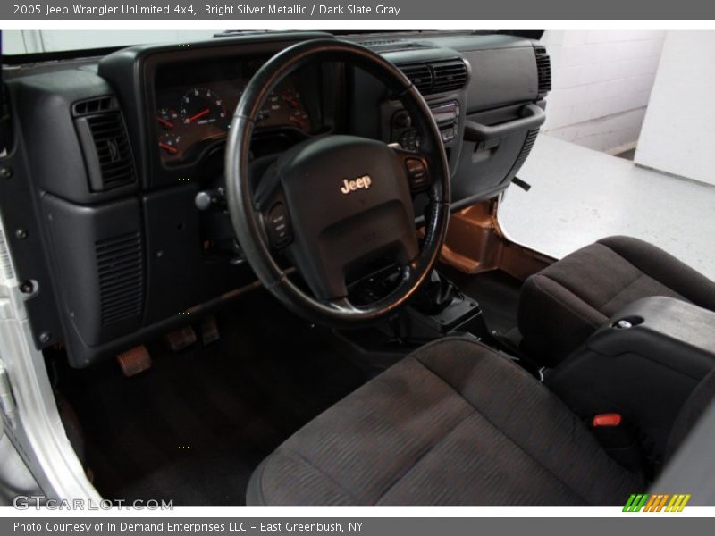 Bright Silver Metallic / Dark Slate Gray 2005 Jeep Wrangler Unlimited 4x4
