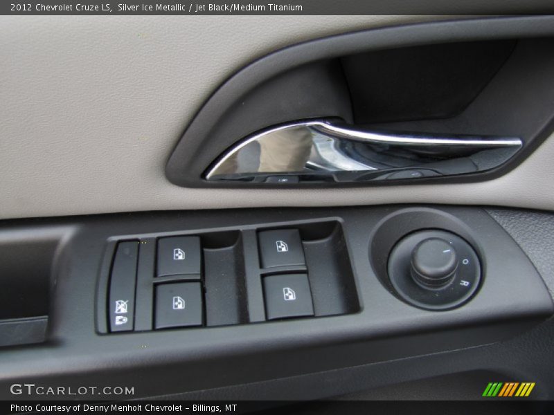 Silver Ice Metallic / Jet Black/Medium Titanium 2012 Chevrolet Cruze LS