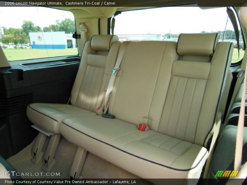 Cashmere Tri-Coat / Camel 2006 Lincoln Navigator Ultimate