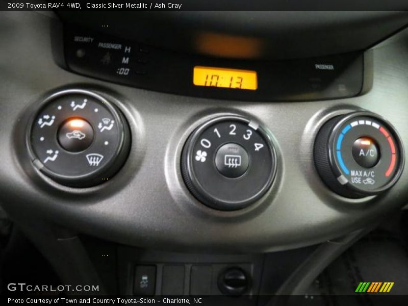 Classic Silver Metallic / Ash Gray 2009 Toyota RAV4 4WD