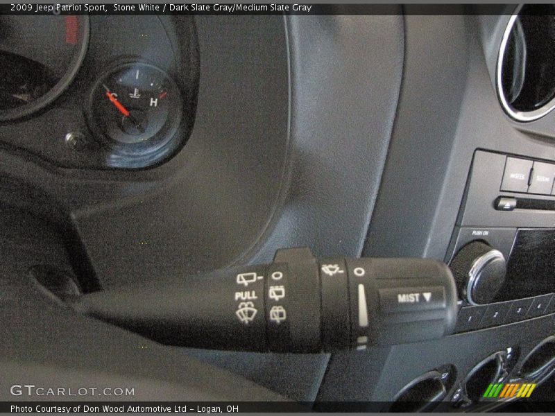 Stone White / Dark Slate Gray/Medium Slate Gray 2009 Jeep Patriot Sport
