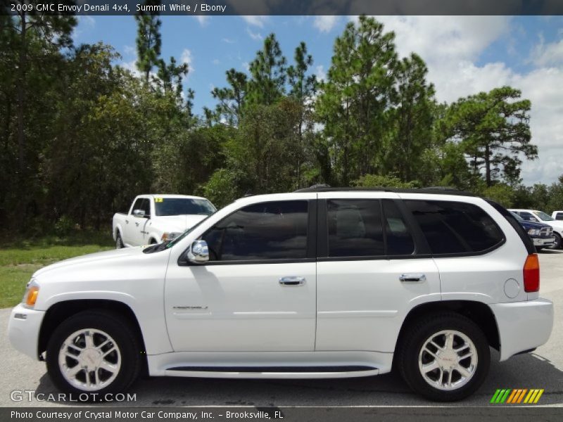  2009 Envoy Denali 4x4 Summit White