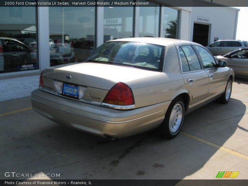 Harvest Gold Metallic / Medium Parchment 2000 Ford Crown Victoria LX Sedan