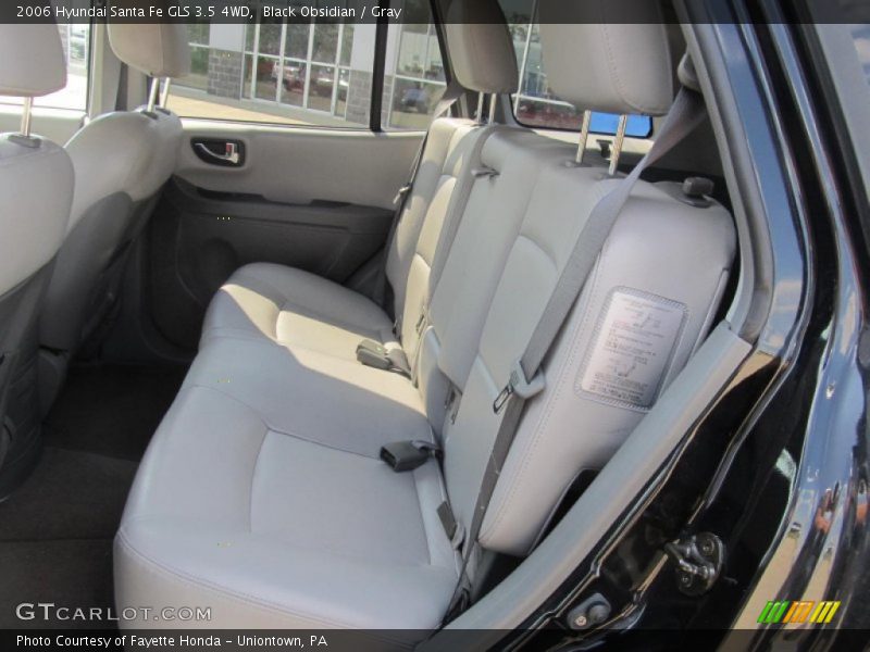 Rear Seat of 2006 Santa Fe GLS 3.5 4WD