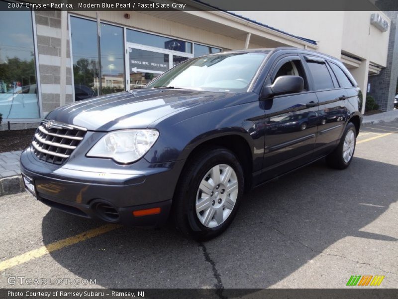 Modern Blue Pearl / Pastel Slate Gray 2007 Chrysler Pacifica