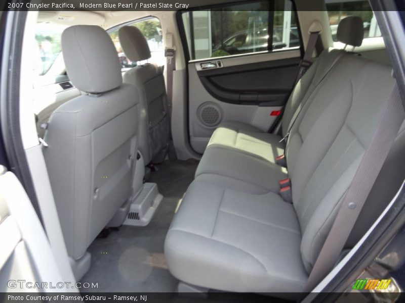 Modern Blue Pearl / Pastel Slate Gray 2007 Chrysler Pacifica