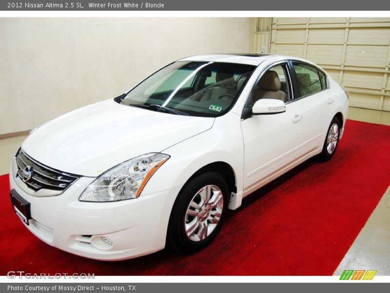 Winter Frost White / Blonde 2012 Nissan Altima 2.5 SL