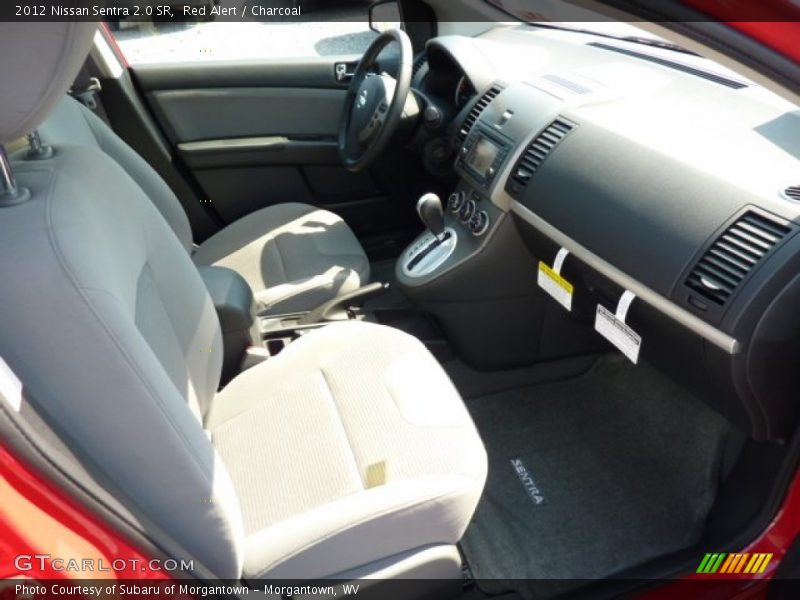 Red Alert / Charcoal 2012 Nissan Sentra 2.0 SR