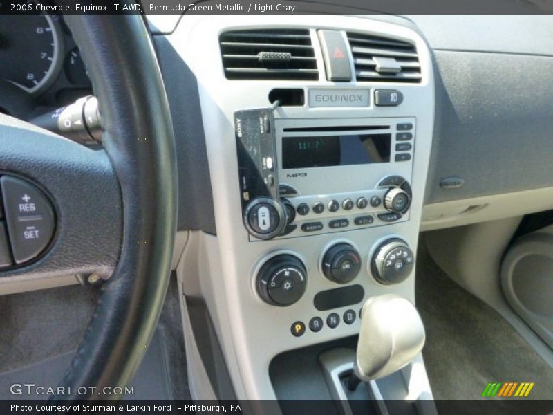 Bermuda Green Metallic / Light Gray 2006 Chevrolet Equinox LT AWD