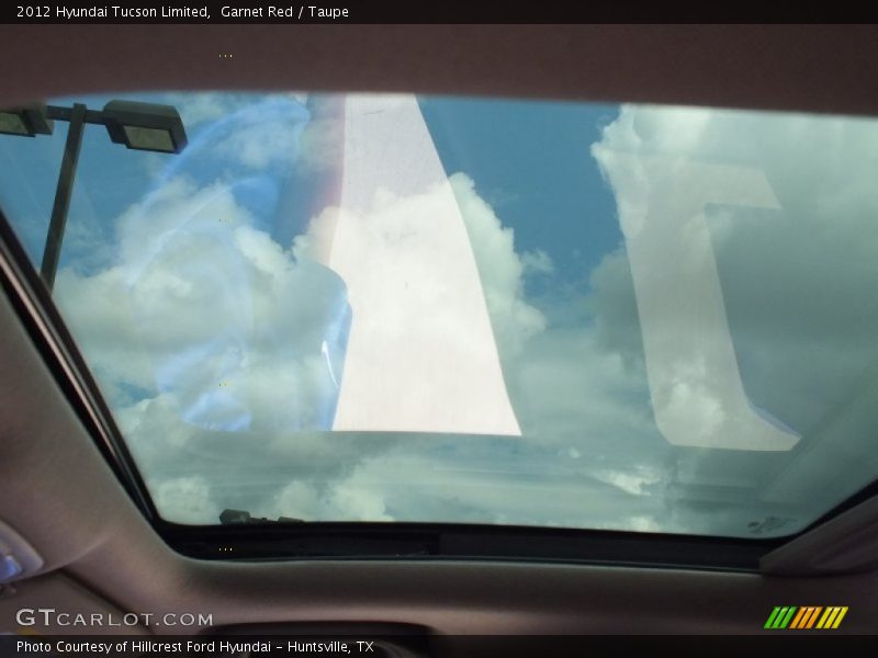 Garnet Red / Taupe 2012 Hyundai Tucson Limited