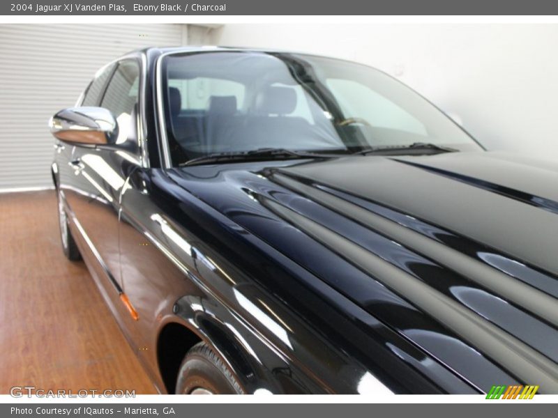 Ebony Black / Charcoal 2004 Jaguar XJ Vanden Plas
