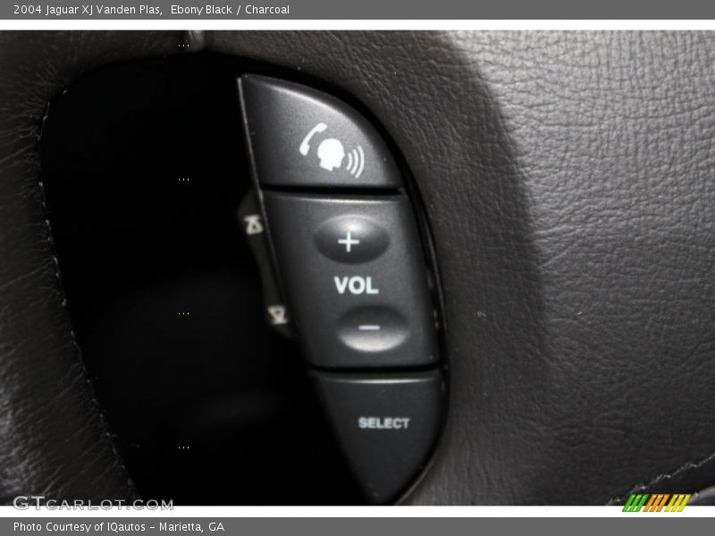 Controls of 2004 XJ Vanden Plas