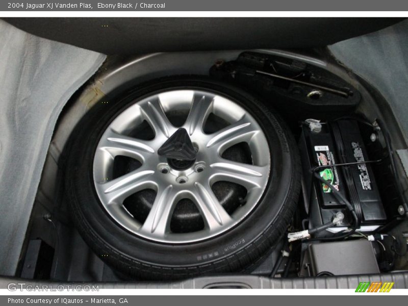 Tool Kit of 2004 XJ Vanden Plas