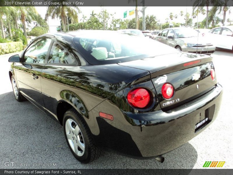 Black / Gray 2007 Chevrolet Cobalt LS Coupe