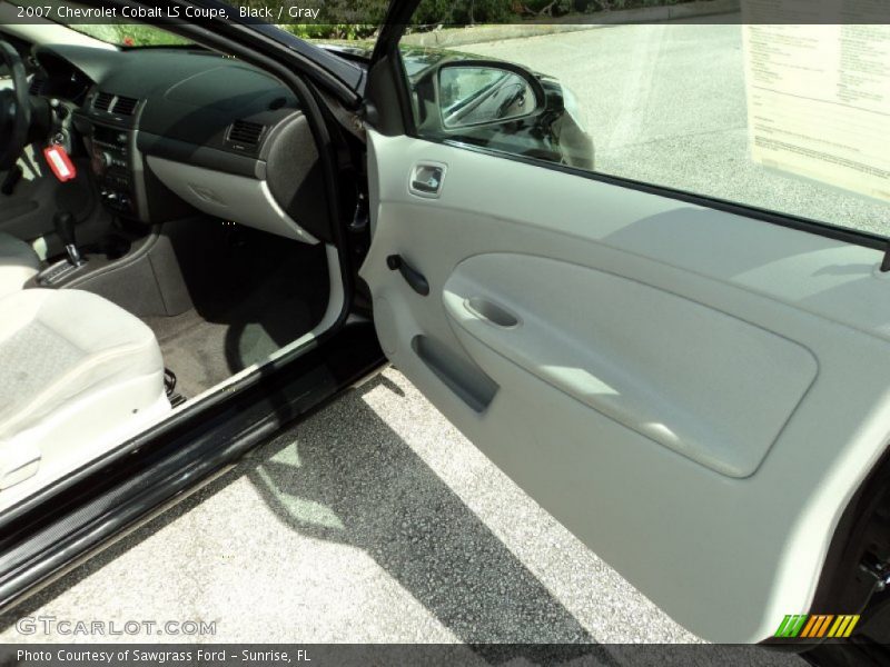 Black / Gray 2007 Chevrolet Cobalt LS Coupe