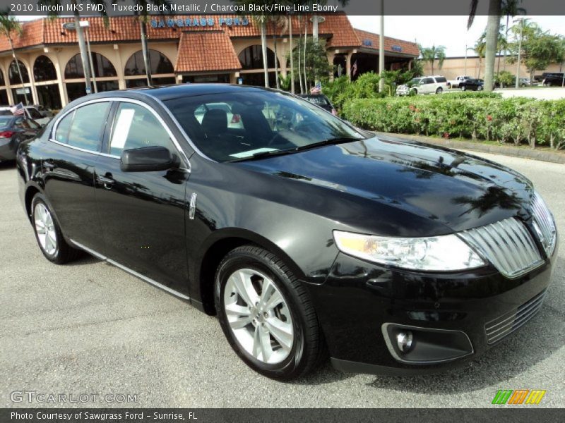 Tuxedo Black Metallic / Charcoal Black/Fine Line Ebony 2010 Lincoln MKS FWD