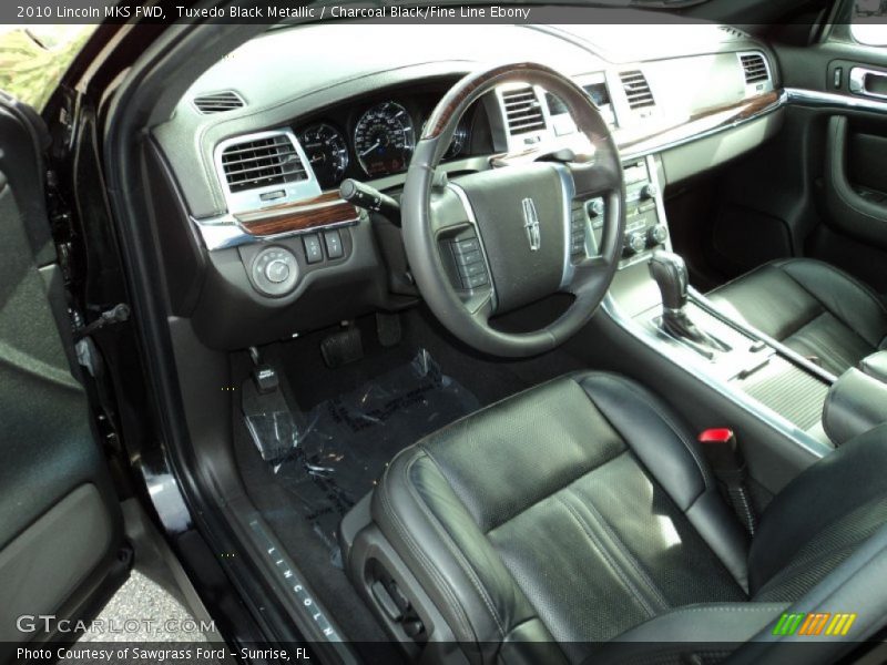 Tuxedo Black Metallic / Charcoal Black/Fine Line Ebony 2010 Lincoln MKS FWD