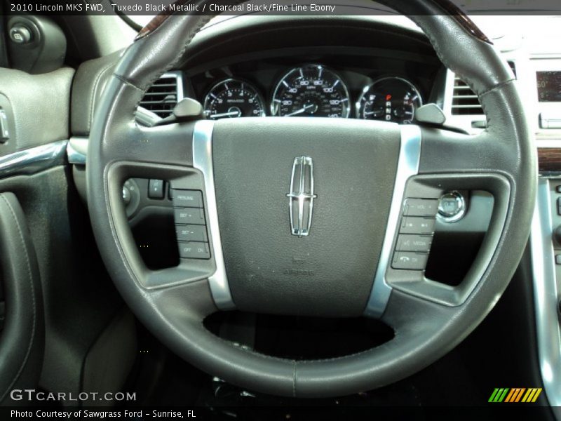 Tuxedo Black Metallic / Charcoal Black/Fine Line Ebony 2010 Lincoln MKS FWD