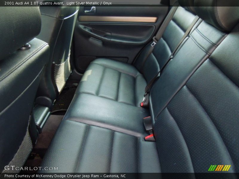 Light Silver Metallic / Onyx 2001 Audi A4 1.8T quattro Avant