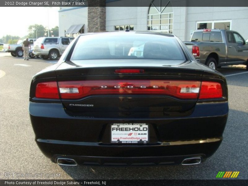Pitch Black / Black 2012 Dodge Charger SE
