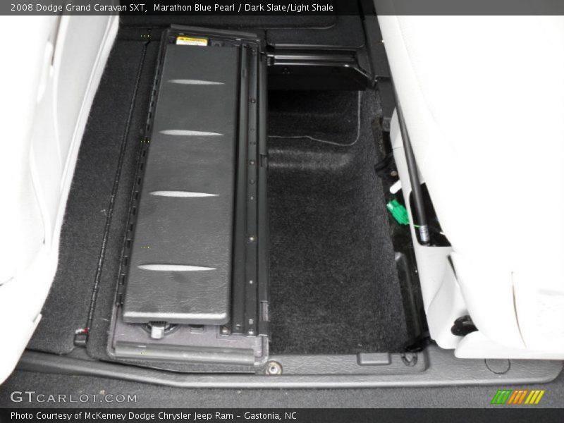 Marathon Blue Pearl / Dark Slate/Light Shale 2008 Dodge Grand Caravan SXT
