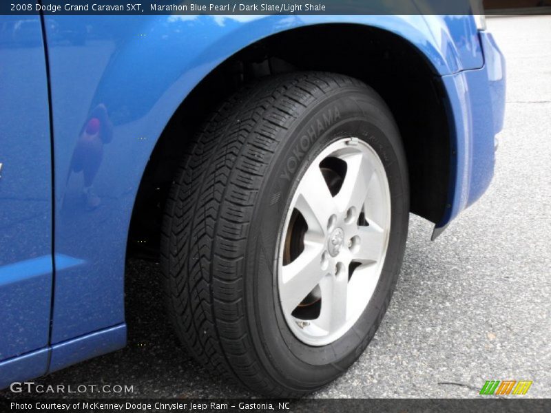  2008 Grand Caravan SXT Wheel