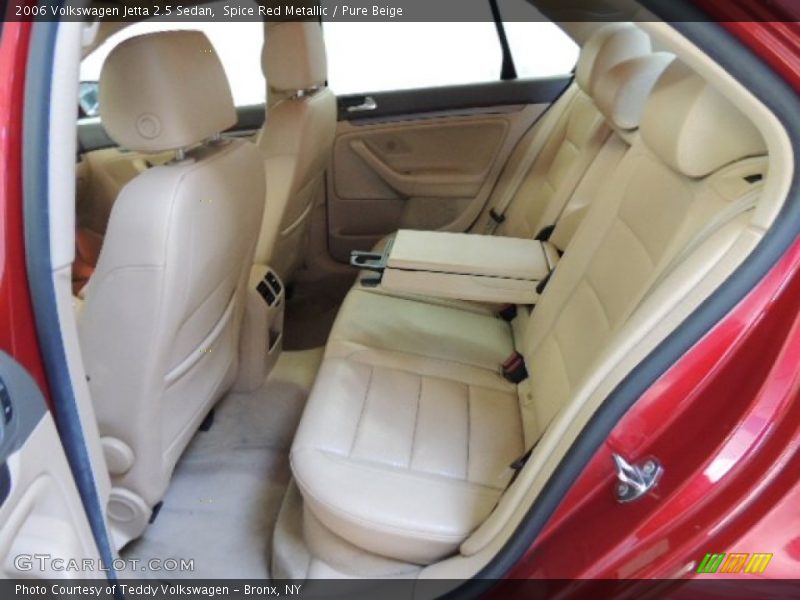 Spice Red Metallic / Pure Beige 2006 Volkswagen Jetta 2.5 Sedan