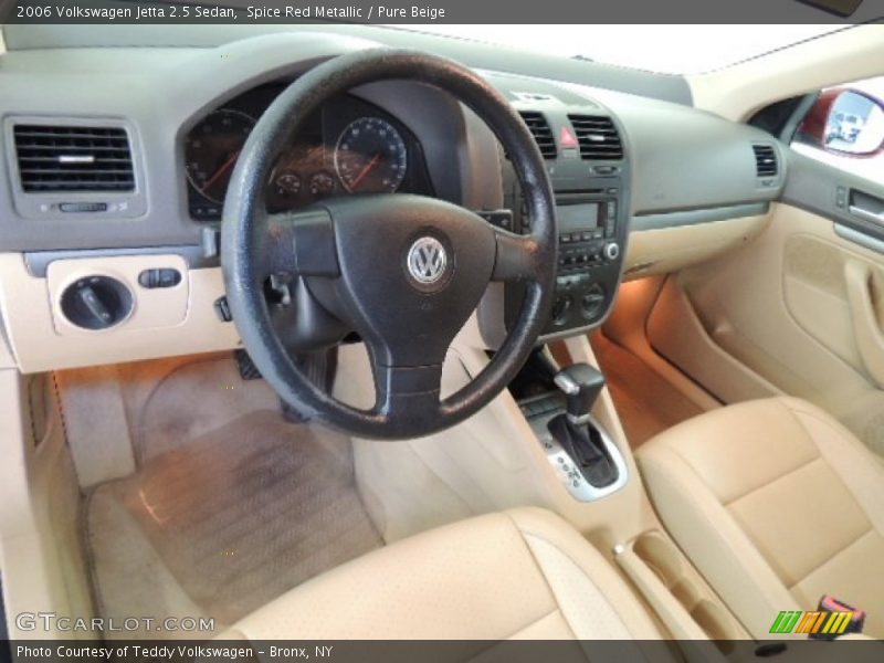 Spice Red Metallic / Pure Beige 2006 Volkswagen Jetta 2.5 Sedan