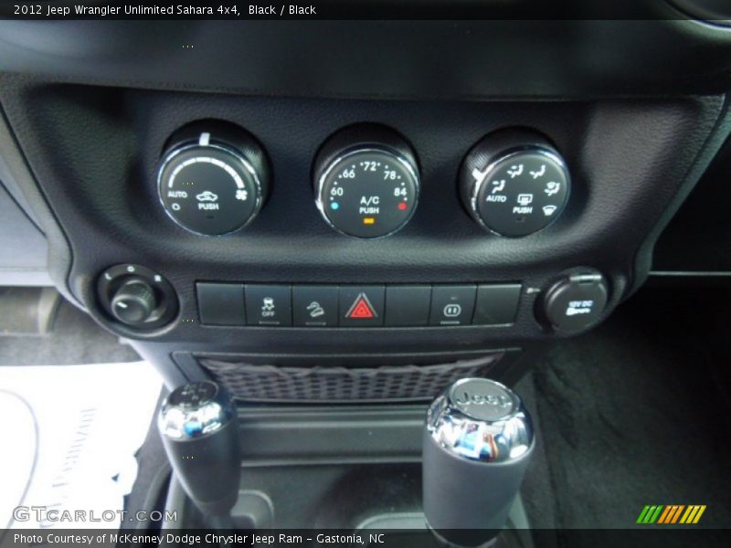 Black / Black 2012 Jeep Wrangler Unlimited Sahara 4x4