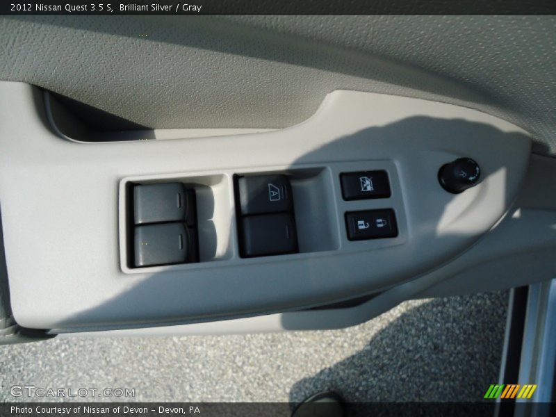 Brilliant Silver / Gray 2012 Nissan Quest 3.5 S