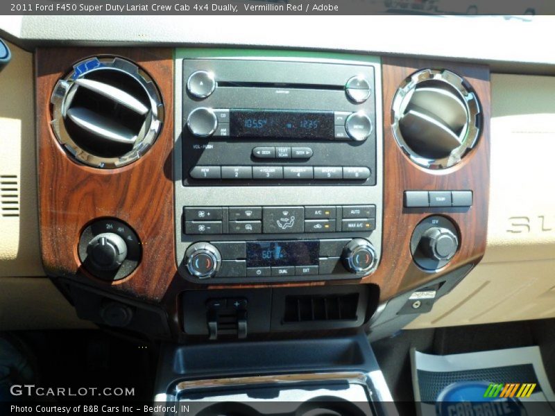 Controls of 2011 F450 Super Duty Lariat Crew Cab 4x4 Dually