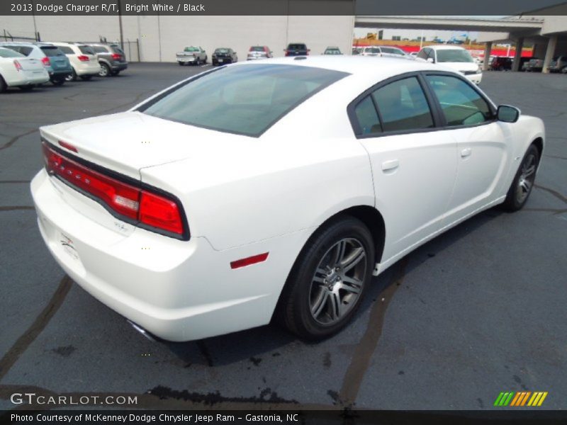 Bright White / Black 2013 Dodge Charger R/T